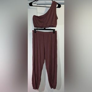 Forever 21 One-Shoulder Crop Top and Jogger Set, Size: L